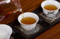 茶叶的真假鉴别可以通过茶基本特征来进行检查和比较