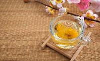 秋菊清心茶具有清肝泻火、滋阴润燥、宁神养心的疗效