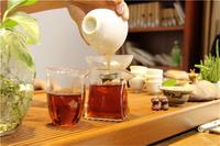 如何区别武夷岩茶茶汤的四种香？