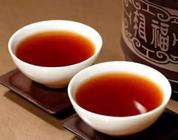 晚上喝浓茶的危害常饮浓茶的主要害处有哪些?