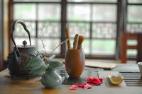 中国茶道精神“以茶可行道，以茶可雅志”