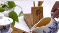 关于茶的常识：长期收藏白茶，是选择散茶好还是饼茶好呢?