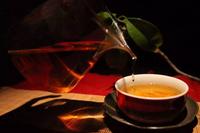 冬日犯困喝红茶喝正山小种红茶的功效