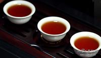 如何正确品味普洱茶好的普洱茶应是什么样的