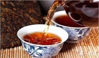 青茶的功效作用有哪些？经常喝青茶有什么好处？