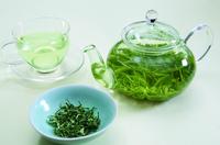 老年人多喝绿茶有益健康吗？