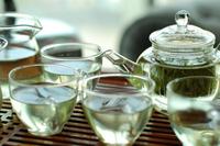 饮用绿茶的错误方式容易引起喝茶弊端