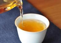 中国茶艺与日本茶道在表现形式上有什么不同？