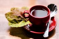 杏仁核桃茶有散寒化淤补肾纳气的功效