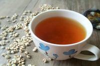祛湿减肥的薏米茶：春天湿气重喝什么茶