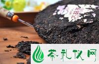 普洱熟茶的原料及普洱熟茶的发酵过程