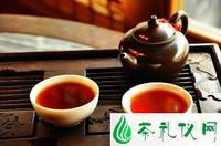 云南普洱茶具有降血脂、降胆固醇、减肥的功效