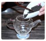 金骏眉的冲泡方法，茶壶与飘逸杯泡法