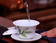 喝用茶叶泡的茶有什么好处和坏处