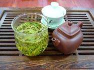 西湖龙井可以制作莲心茶 有益于冠心病