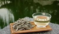 白牡丹茶的最佳品饮期是几年？
