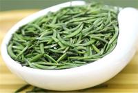 峨眉山竹叶青绿茶的价格多少钱一斤？